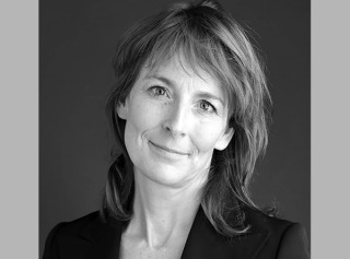 Caroline Ryan nommée directrice générale de la Chambre de commerce américaine en France - Carolie-Ryan-320x237