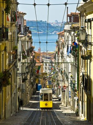 Portugal : Transdev lance un service d’autopartage à Porto