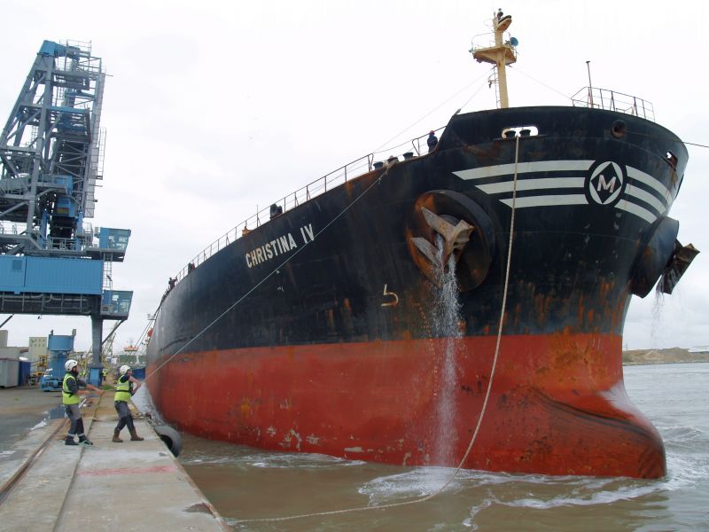 Chargement record de maïs au port de La Rochelle