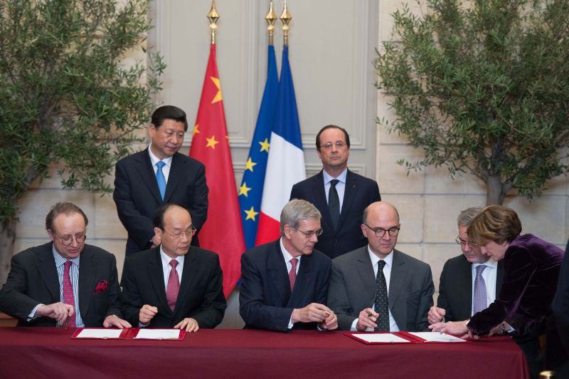 Automobile : PSA et Dongfeng concluent à Paris un partenariat stratégique