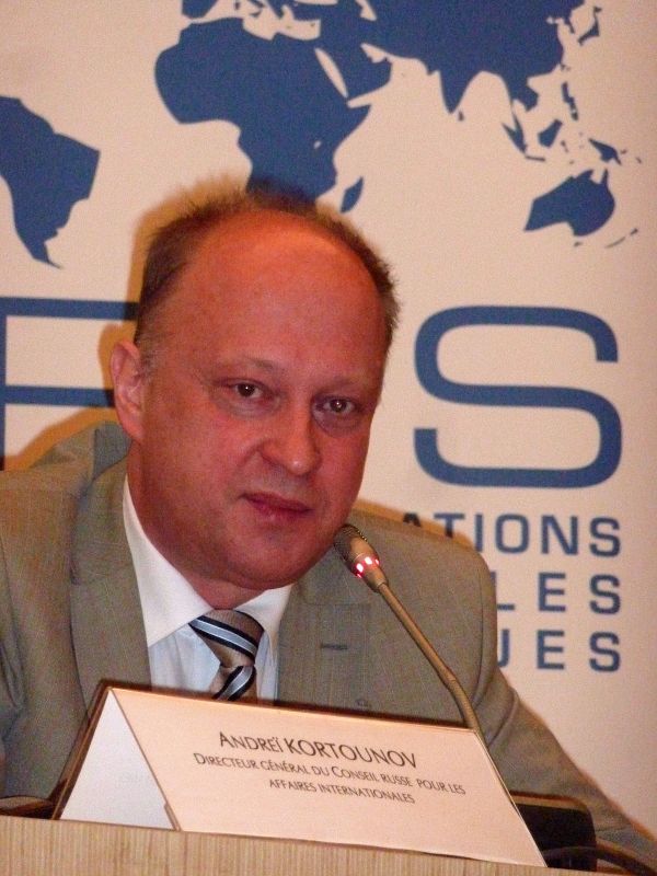 Russie : les entreprises inquiètes, l’Etat français contre le « business as usual »