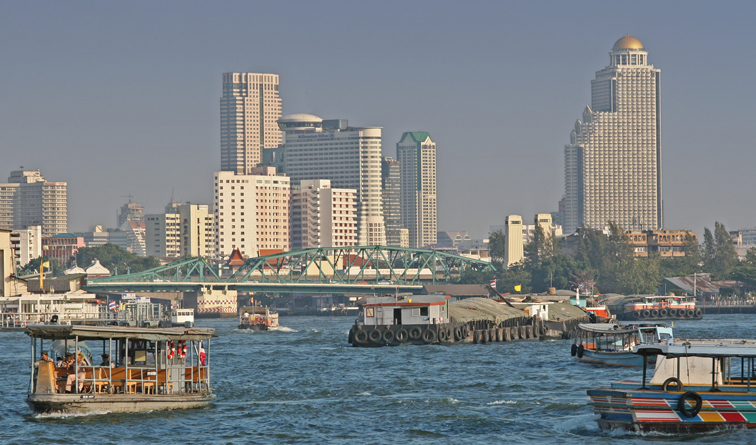 Analyse : Comment le tsunami Trump a frappé en Asie