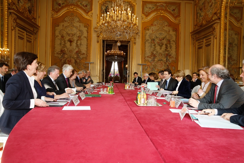 Conseil stratégique de l’export : Matthias Fekl, ouvert au “privé”, va élargir sa composition