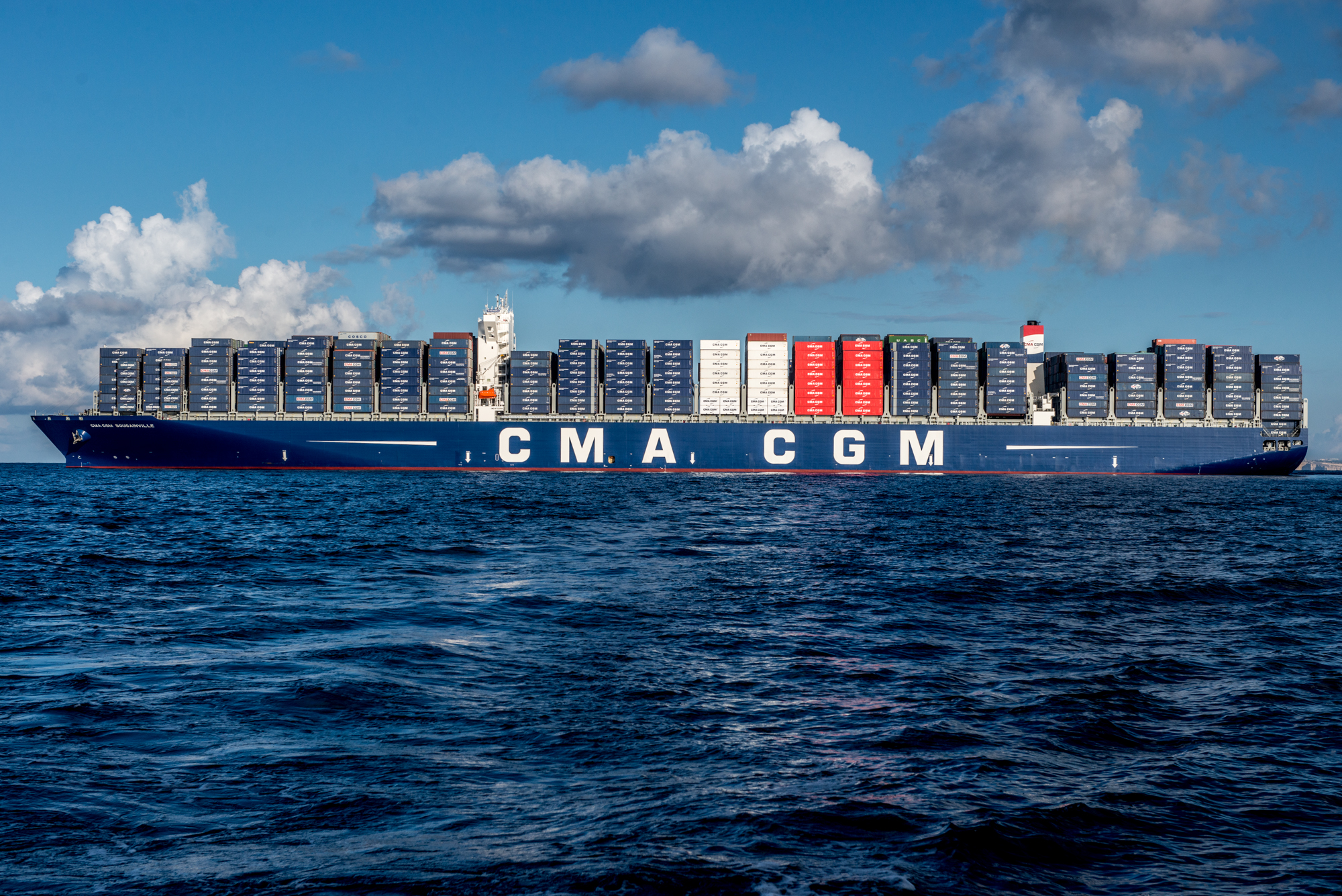 Transport maritime/Innovation : CMA CGM met à l’eau le premier navire transportant des conteneurs « connectés »