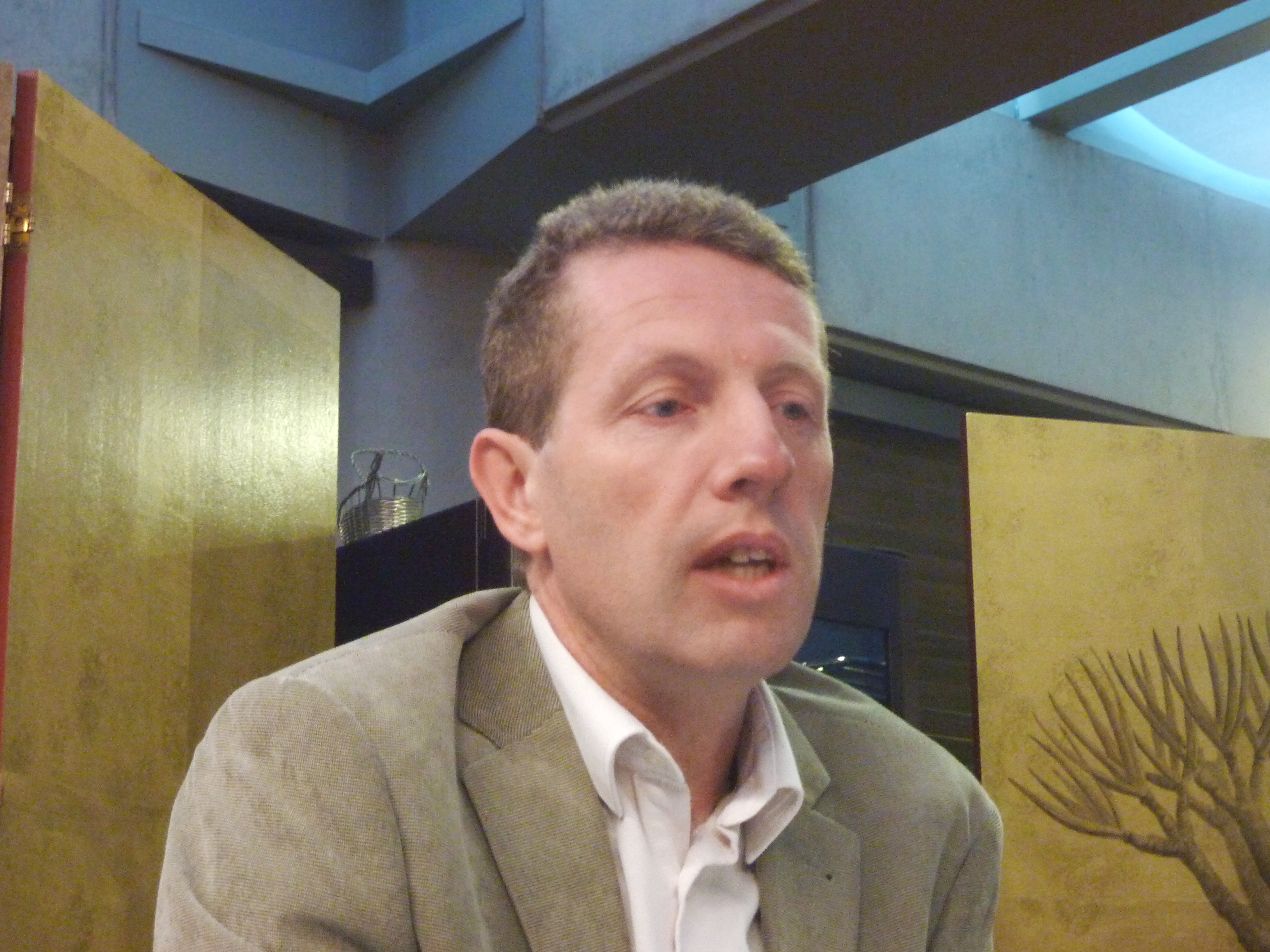 Côte d’Ivoire : l’investissement privé ne repartira pas sans stabilité politique, selon les économistes de l’AFD