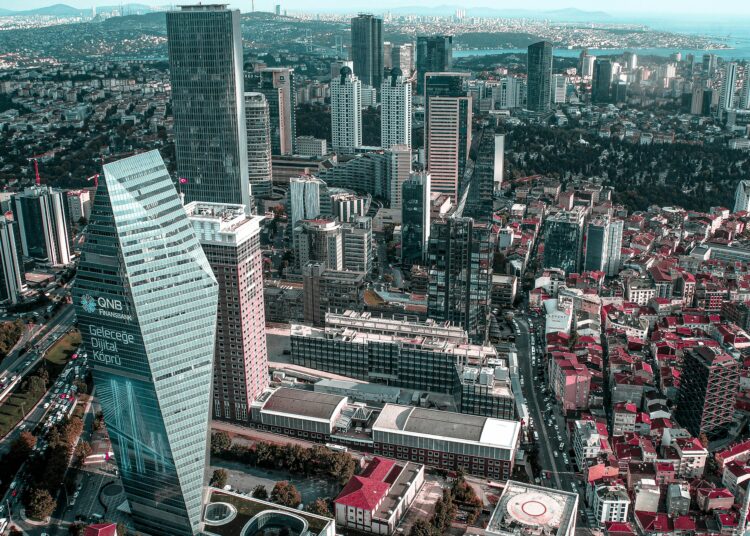 🇹🇷 Turquie : décryptage d’un marché à la croisée des mondes et à forte valeur stratégique… Entre mythes et réalités