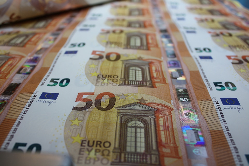 Paiement Zone Euro Preparez Vous Au Nouveau Billet De 50 Euros Le Moci