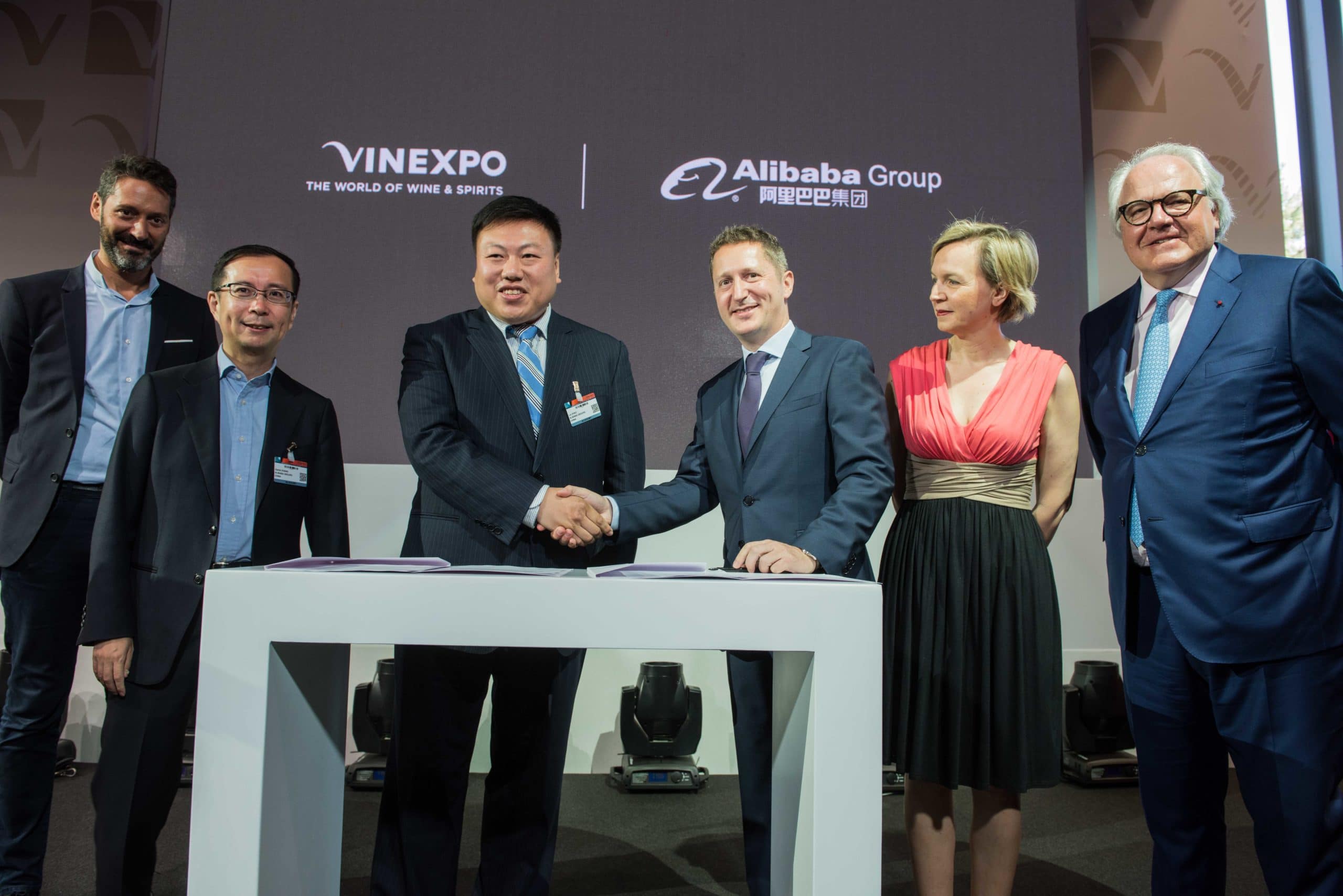 Vin / E-commerce : Vinexpo signe un partenariat avec Alibaba