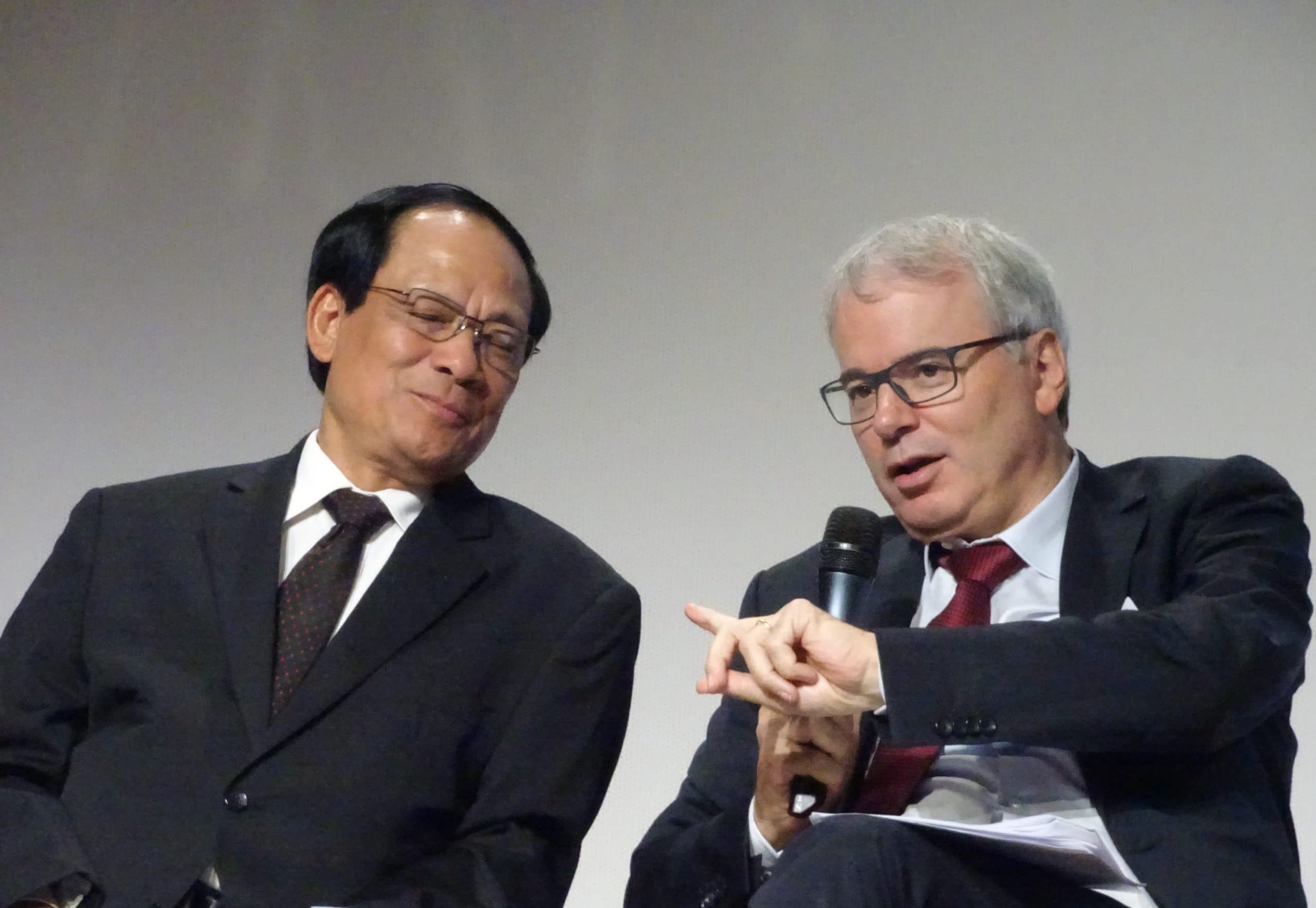 Le Luong Minh, secrétaire général de l'Asean, et Frédéric Sanchez, président de Medef International