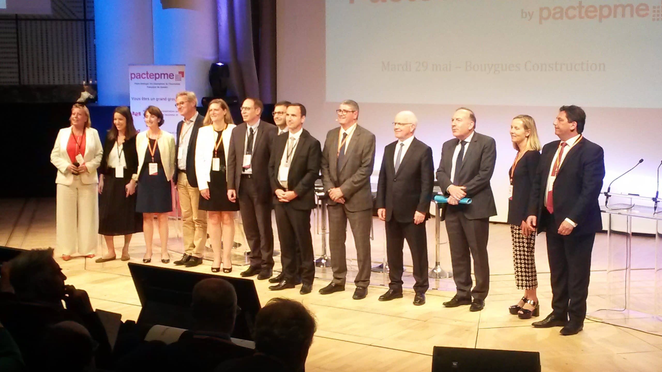 Accompagnement : Pacte international tente l’exportation collaborative grands groupes / PME