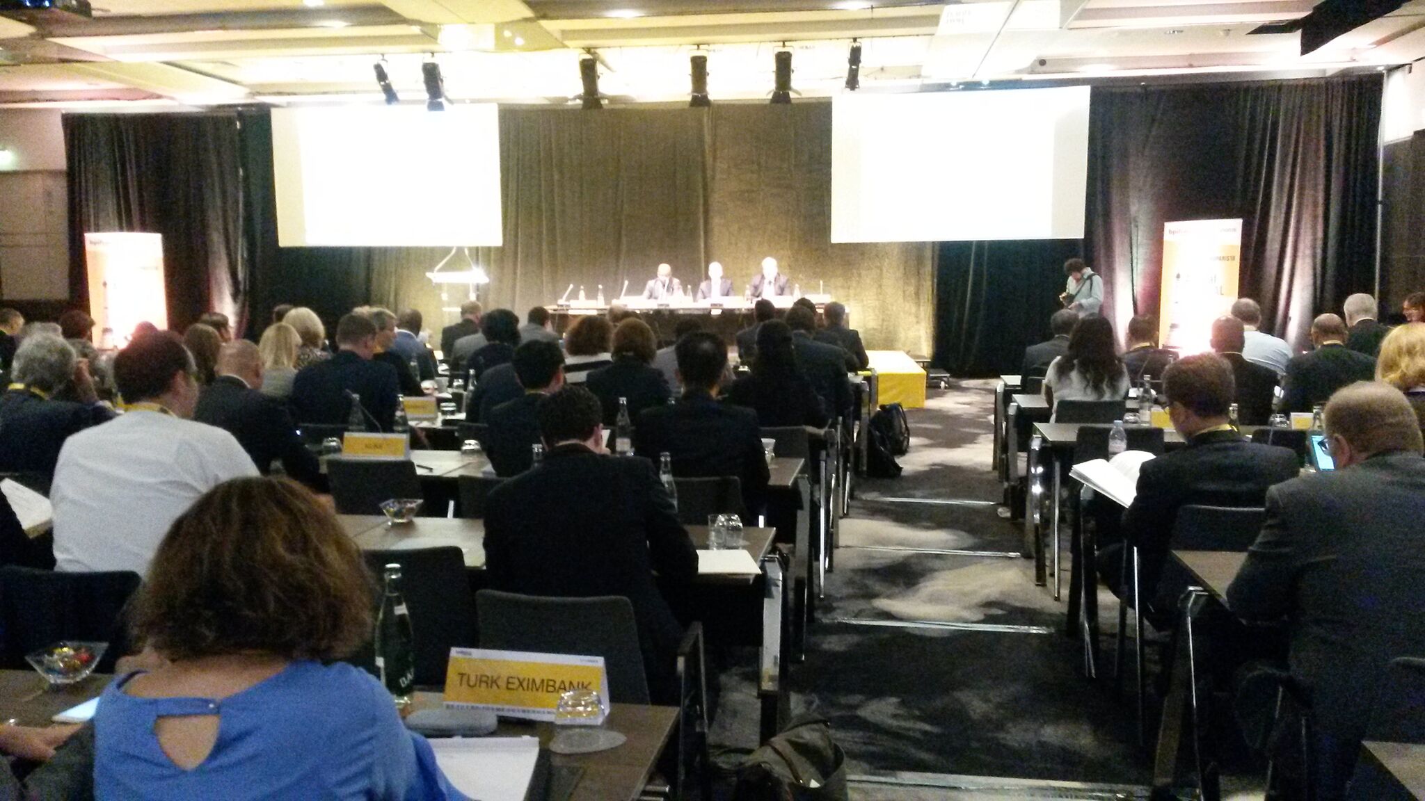 Assurance-crédit / Export : l’Union de Berne s’inquiète de la montée des différents commerciaux