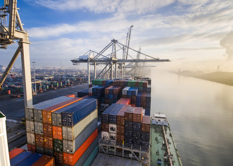 Les perturbations des chaînes d’approvisionnement vont perdurer en 2022 (Coface)