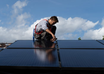 Entreprises : DualSun lève des fonds pour accélérer à l’export