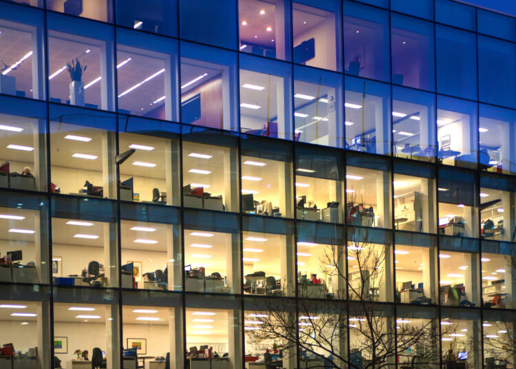 REPowerEU : la guerre en Ukraine va-t-elle accélérer la transition énergétique des entreprises ?