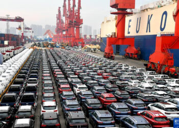 Union européenne : la Commission décide d’augmenter les droits de douane sur les voitures électriques chinoises