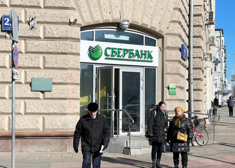 Russie : la nouvelle salve de sanctions américaines vise à frapper les réseaux de contournement