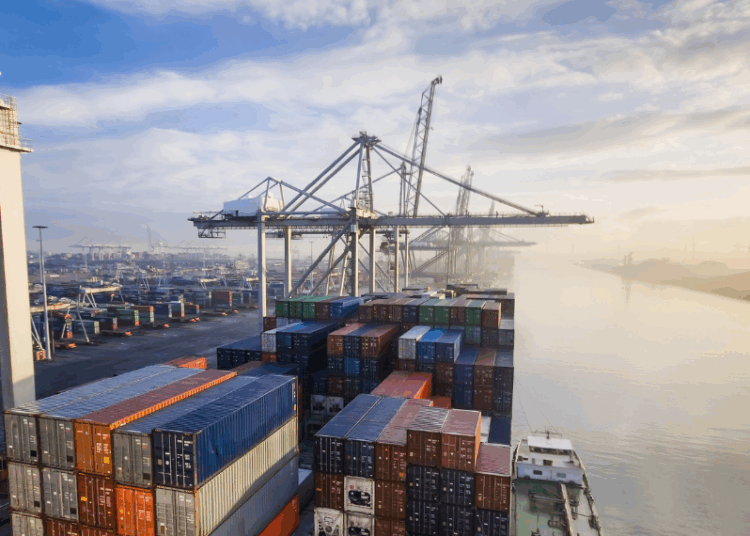 Commerce sous tension : comment sécuriser vos activités à l’international