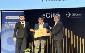 De gauche à droite : Mehmet Asik (Turkish Airlines), Raphaël Bonnaud (Relief Application), Patrick Piedrafita (CCI Toulouse). © Kétana Men