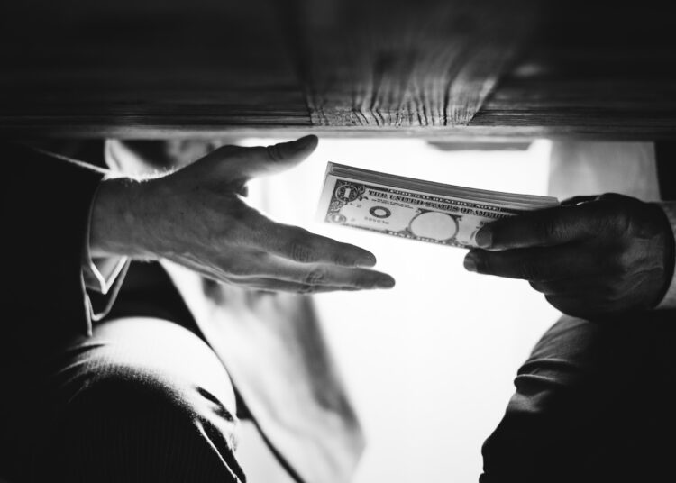 Risques : la perception de la corruption atteint le niveau le plus haut depuis plus de dix ans en 2025