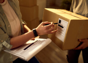 Taxe sur les petits colis : Comment la France riposte à la stratégie de contournement des exportateurs chinois