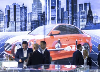 Automobile : comment la guerre au Moyen-Orient bouscule toute la chaîne de valeur