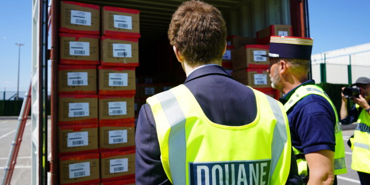 Douane : Le port de Dunkerque renforce ses contrôles douaniers pour faire face au narcotrafic