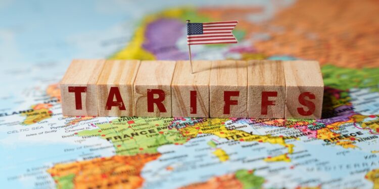 Droits de douane : les États-Unis instaurent une nouvelle surtaxe mondiale fondée sur le travail forcé